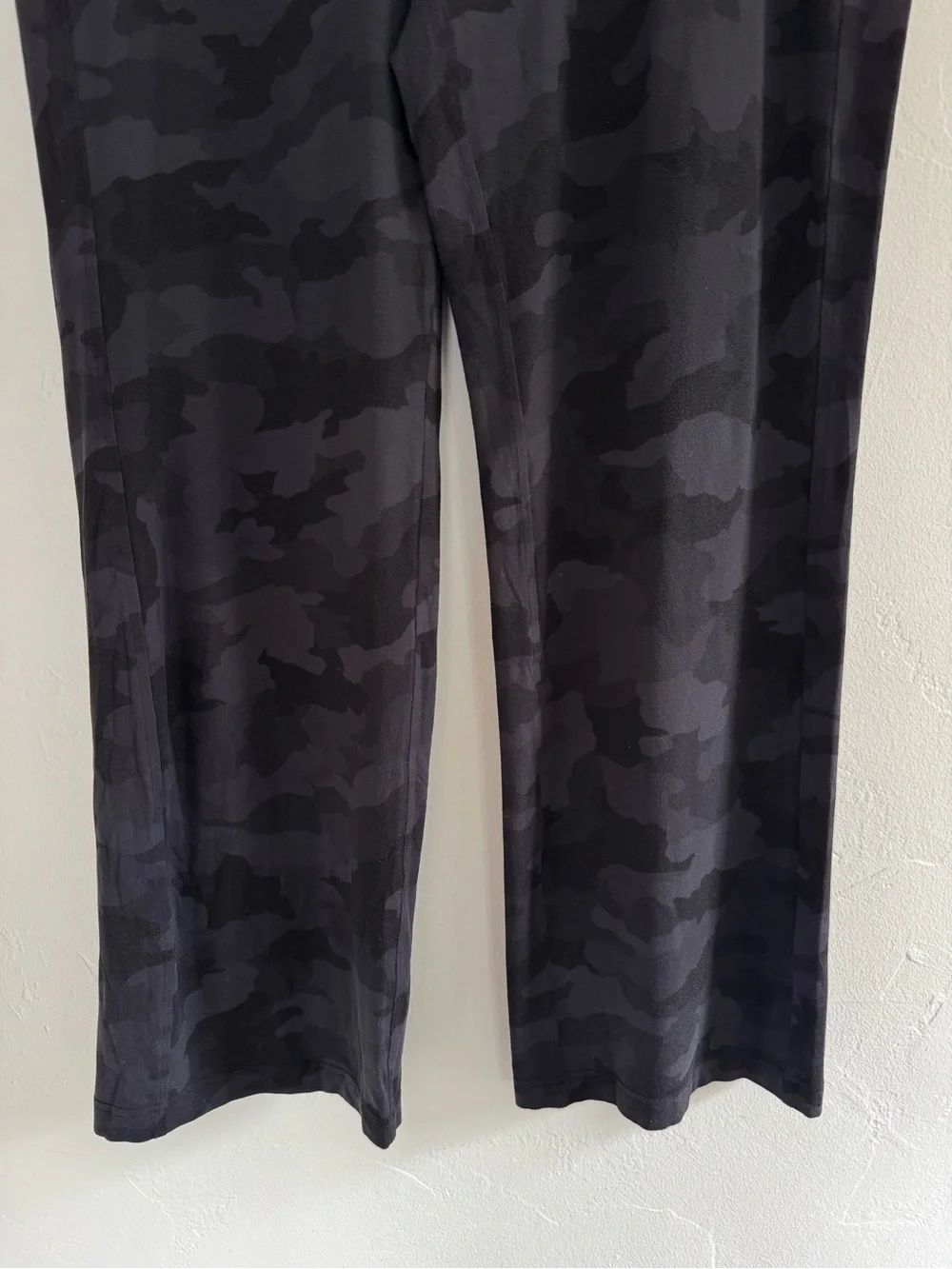 Lululemon Ready to Rulu Straight-Leg High-Rise Pant Heritage 365 Camo Deep Coal